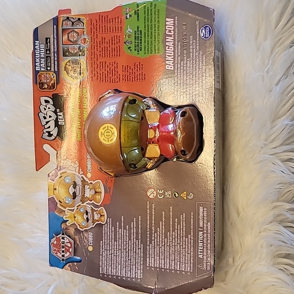 BAKUGAN CUBBO DEKA - Picture 2 of 3